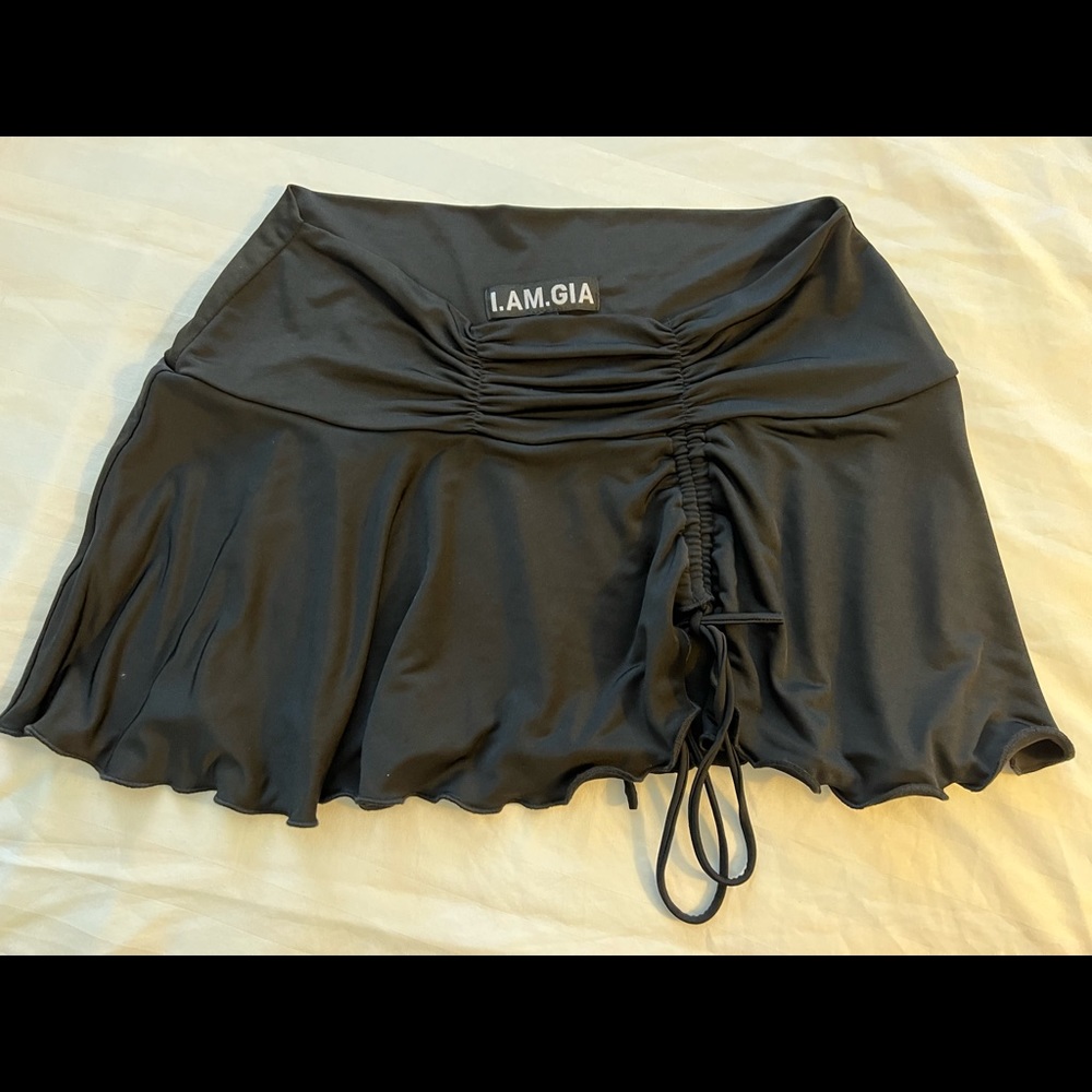 Black I AM GIA Amy Skirt Size Medium NWOT